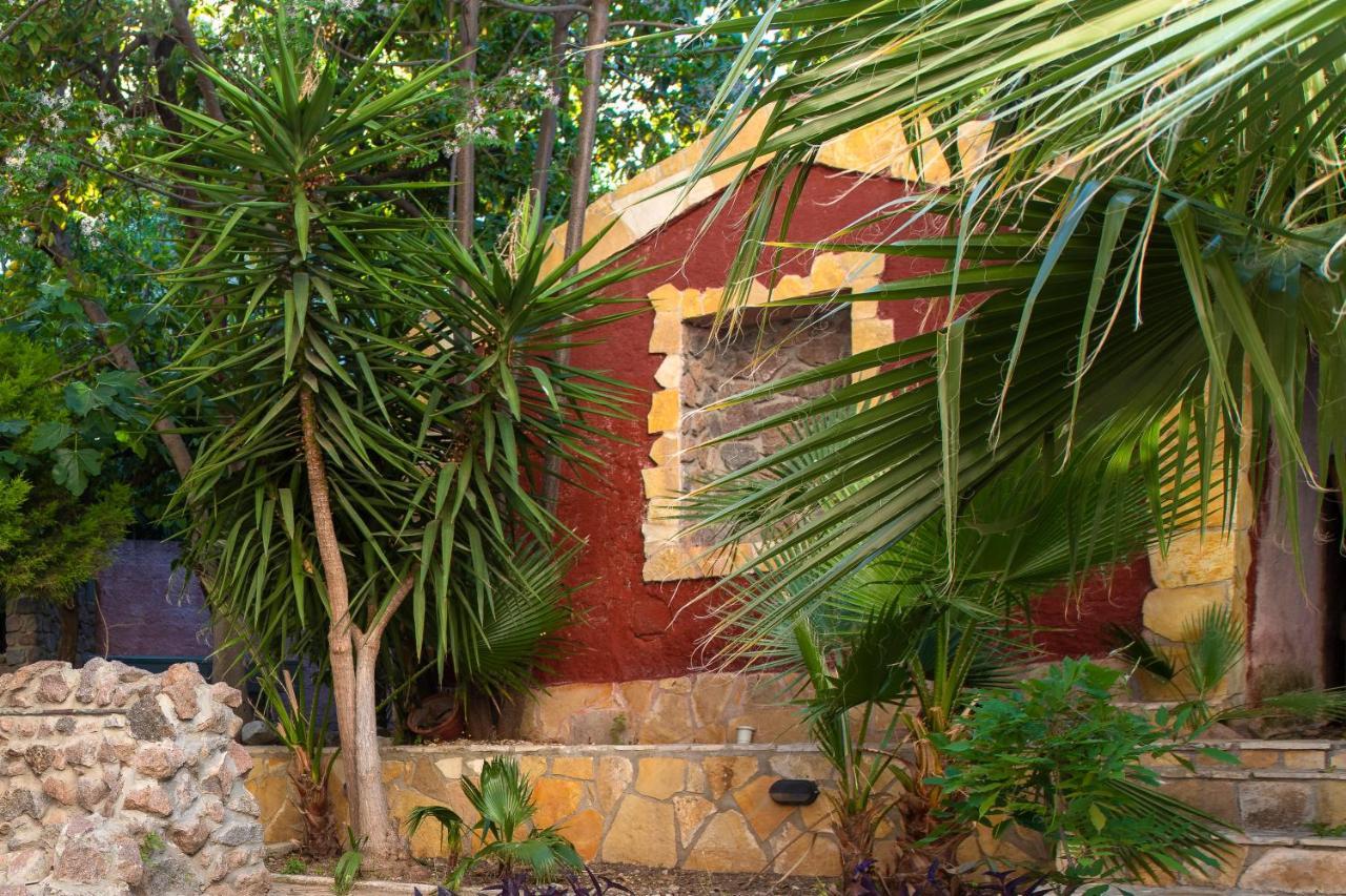 Avra Hotel Méthana Exterior foto